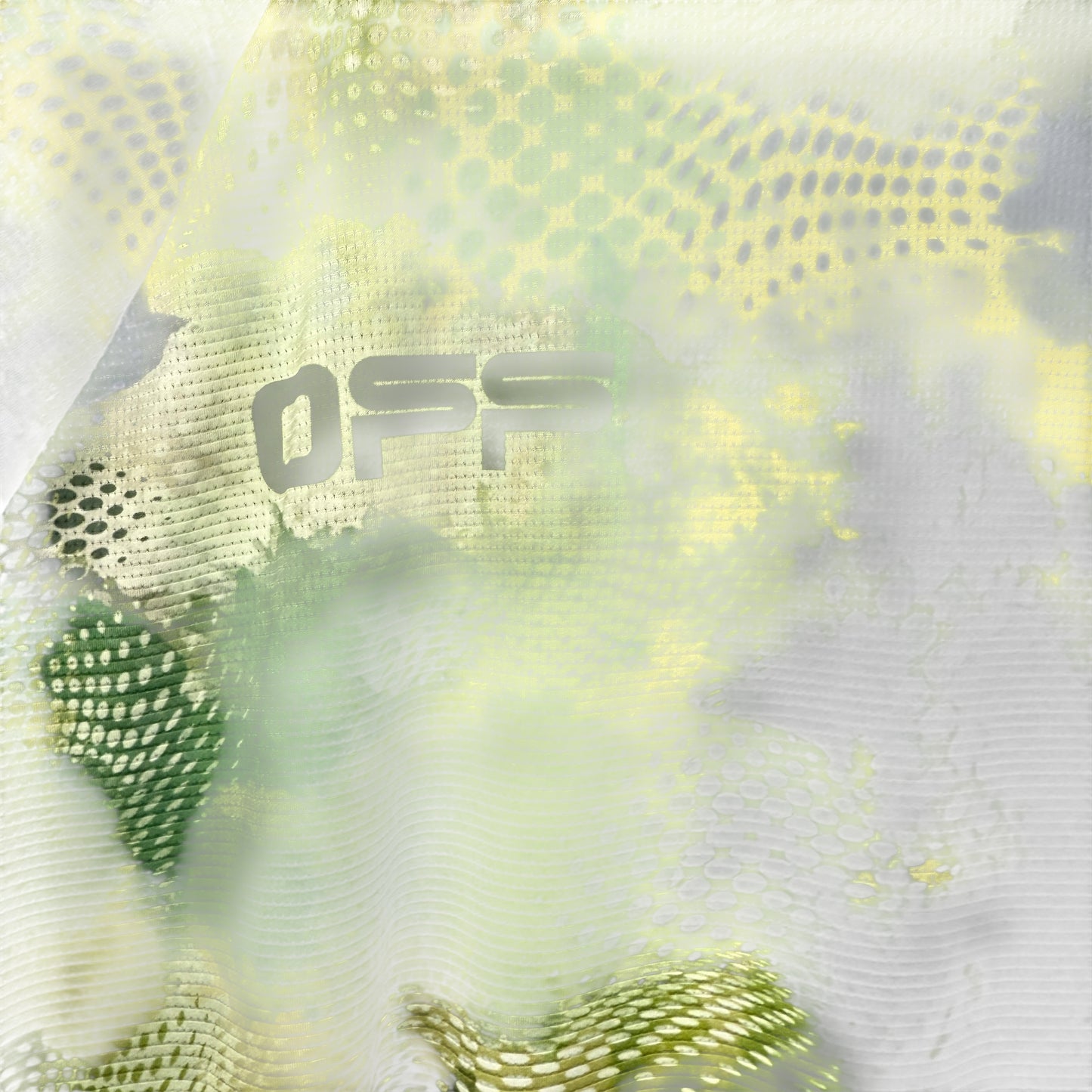Off-white active T-shirt, small