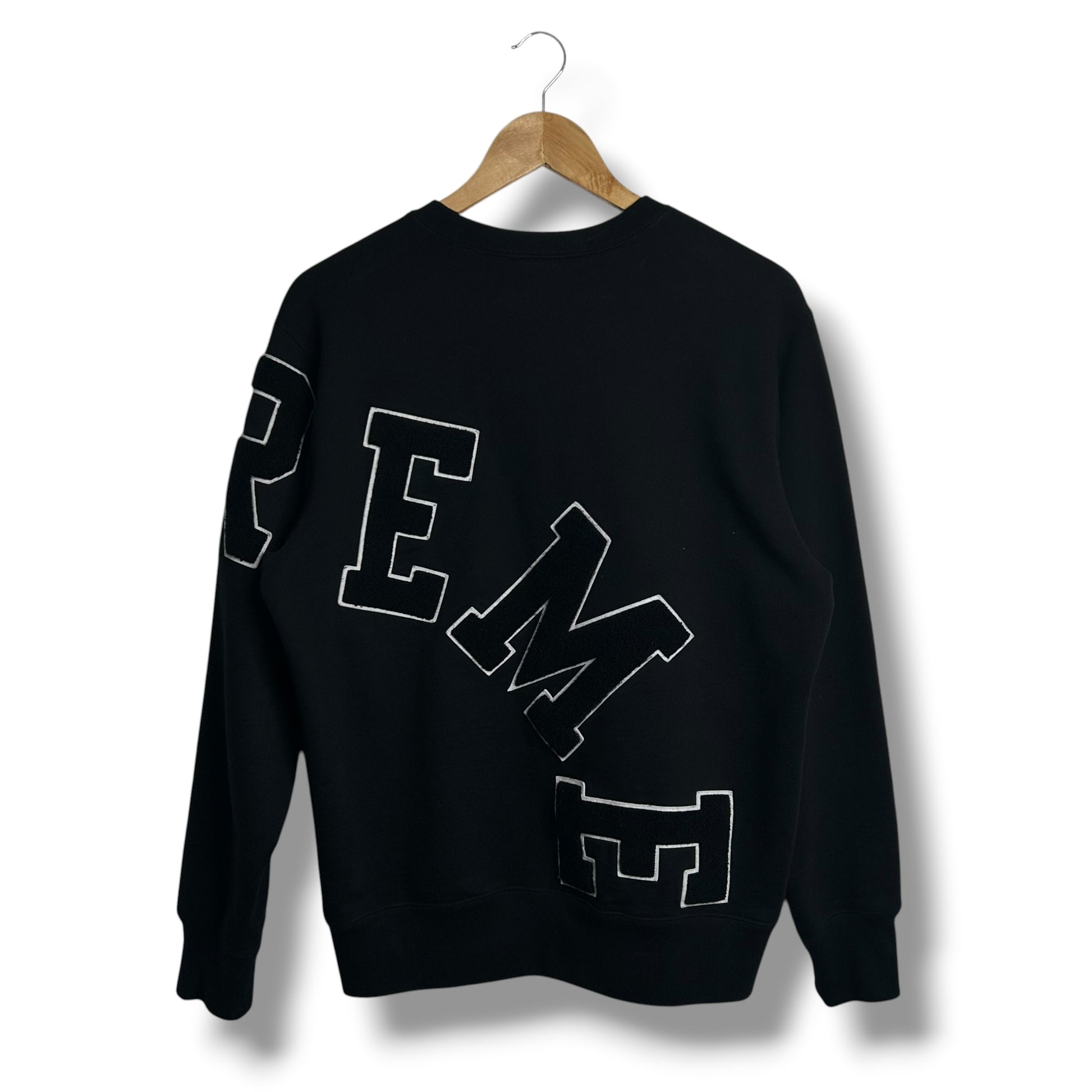 Supreme Sweatshirt Black Small
