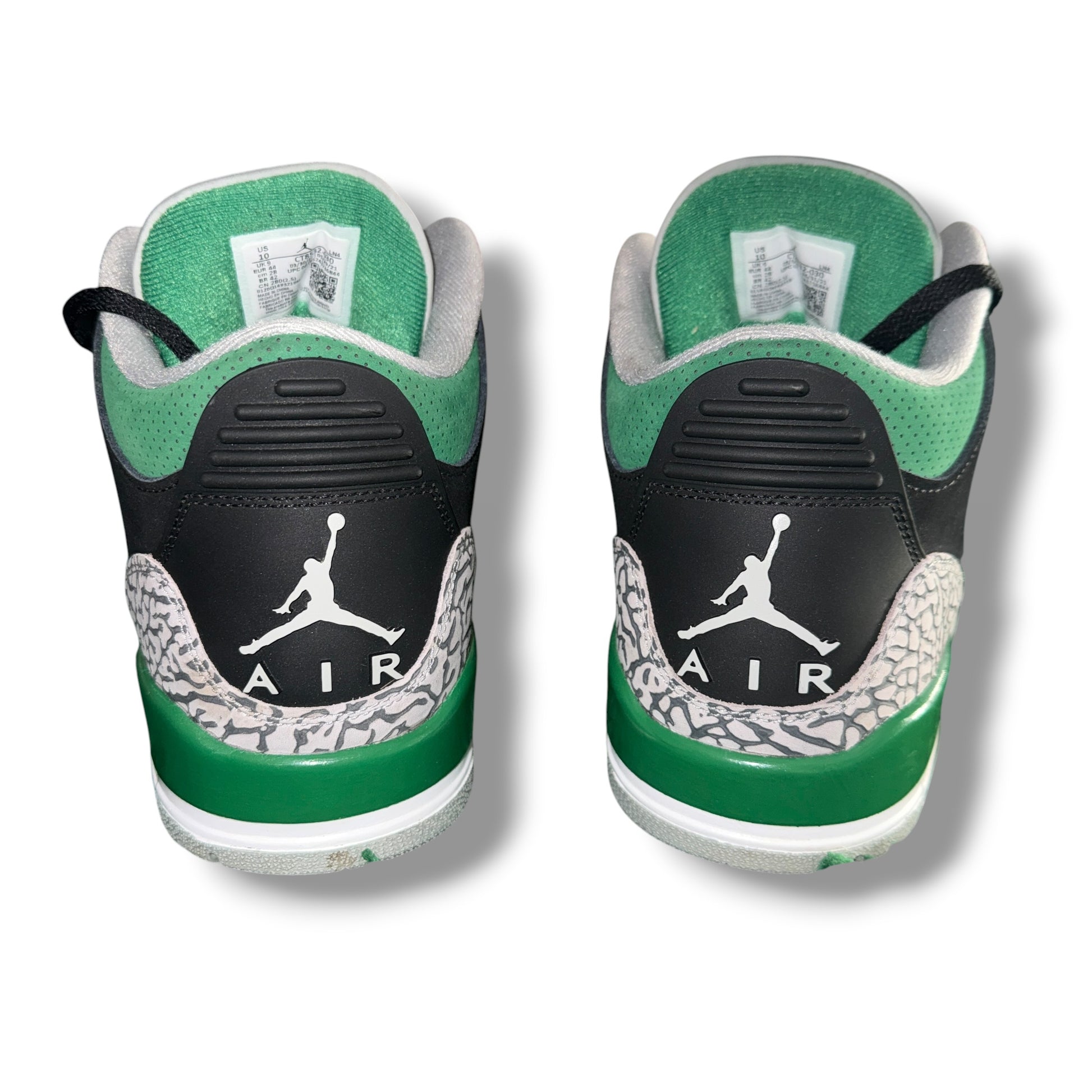 Jordan Sneakers Black