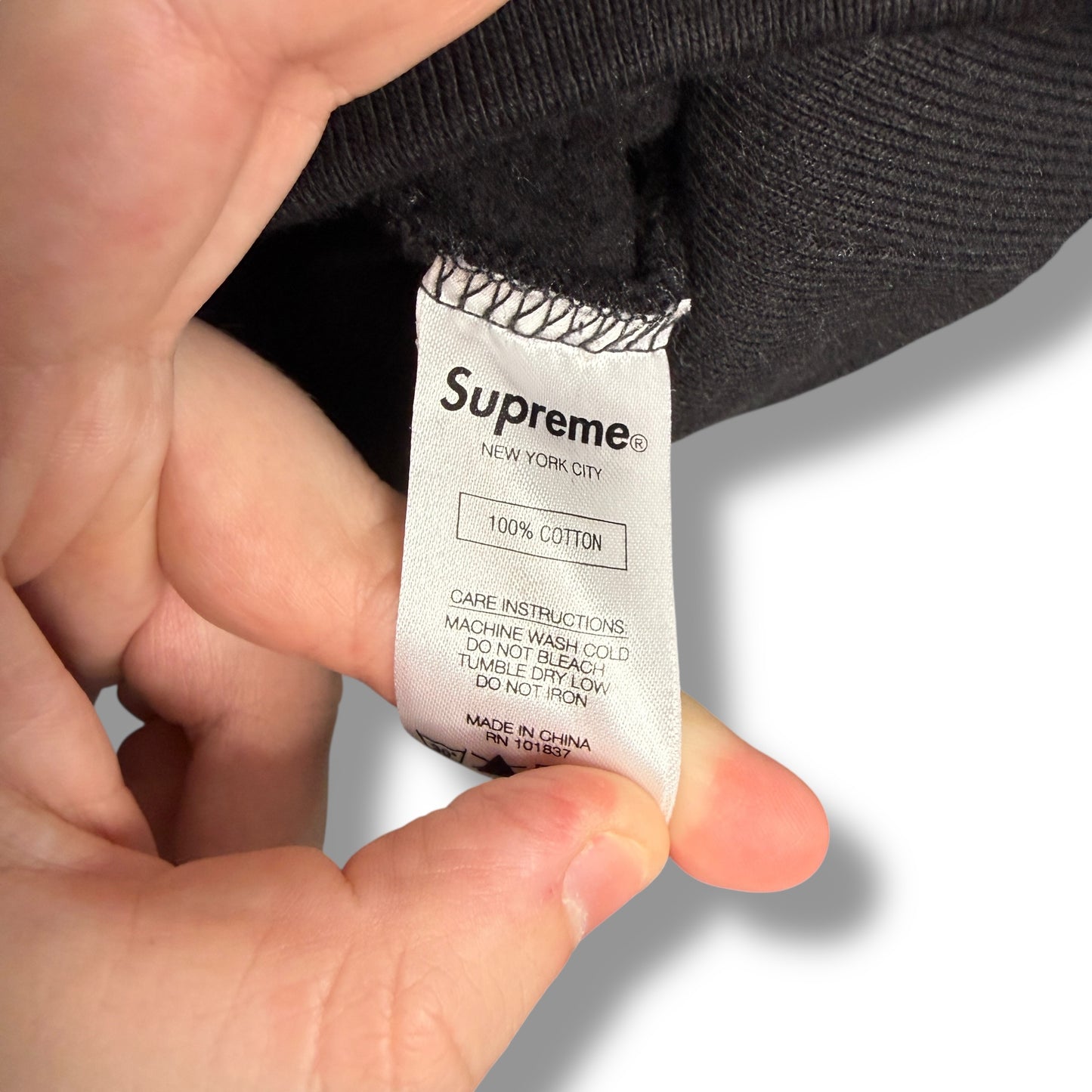Supreme Sweatshirt Black