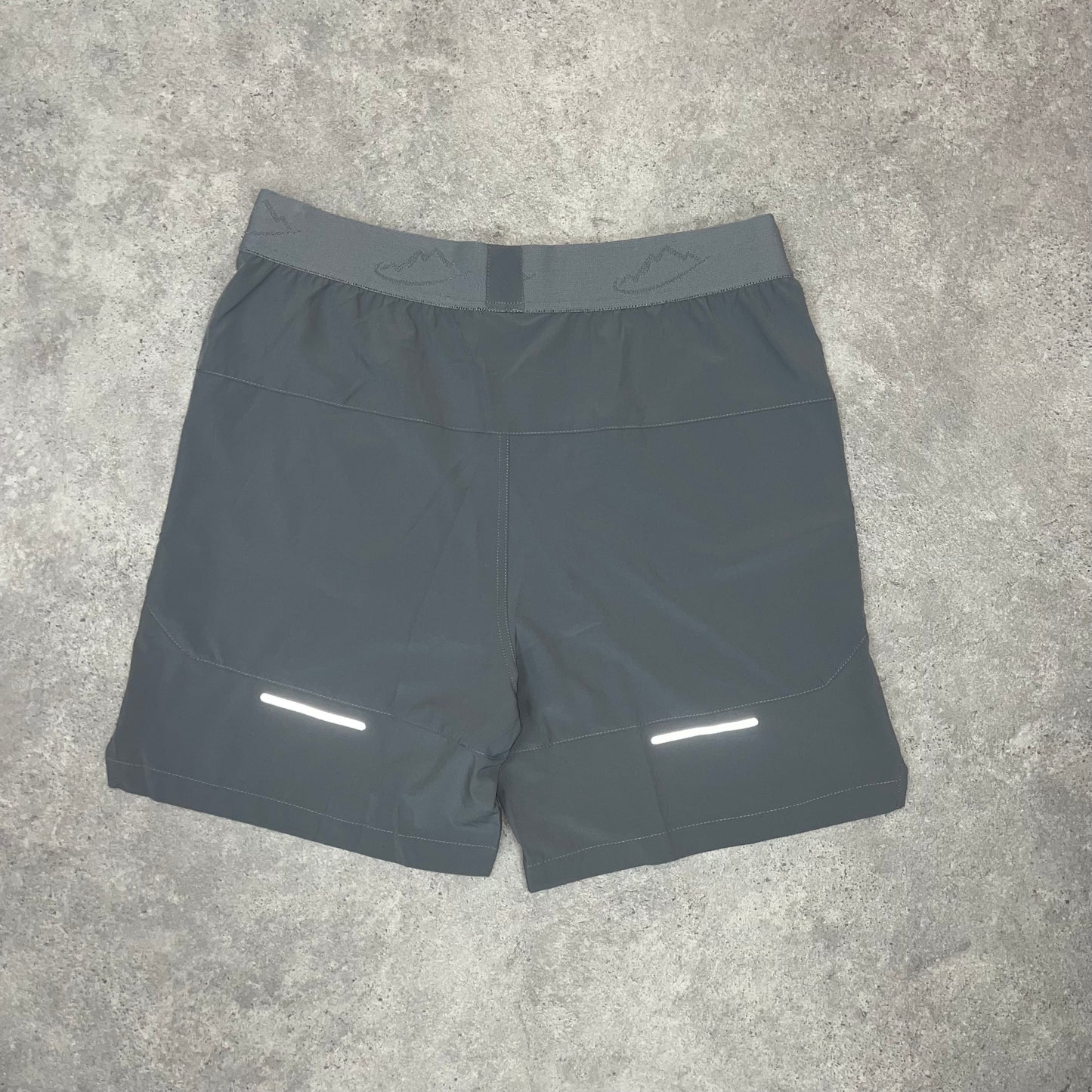 Adapt To - Running Flex Shorts - Grey