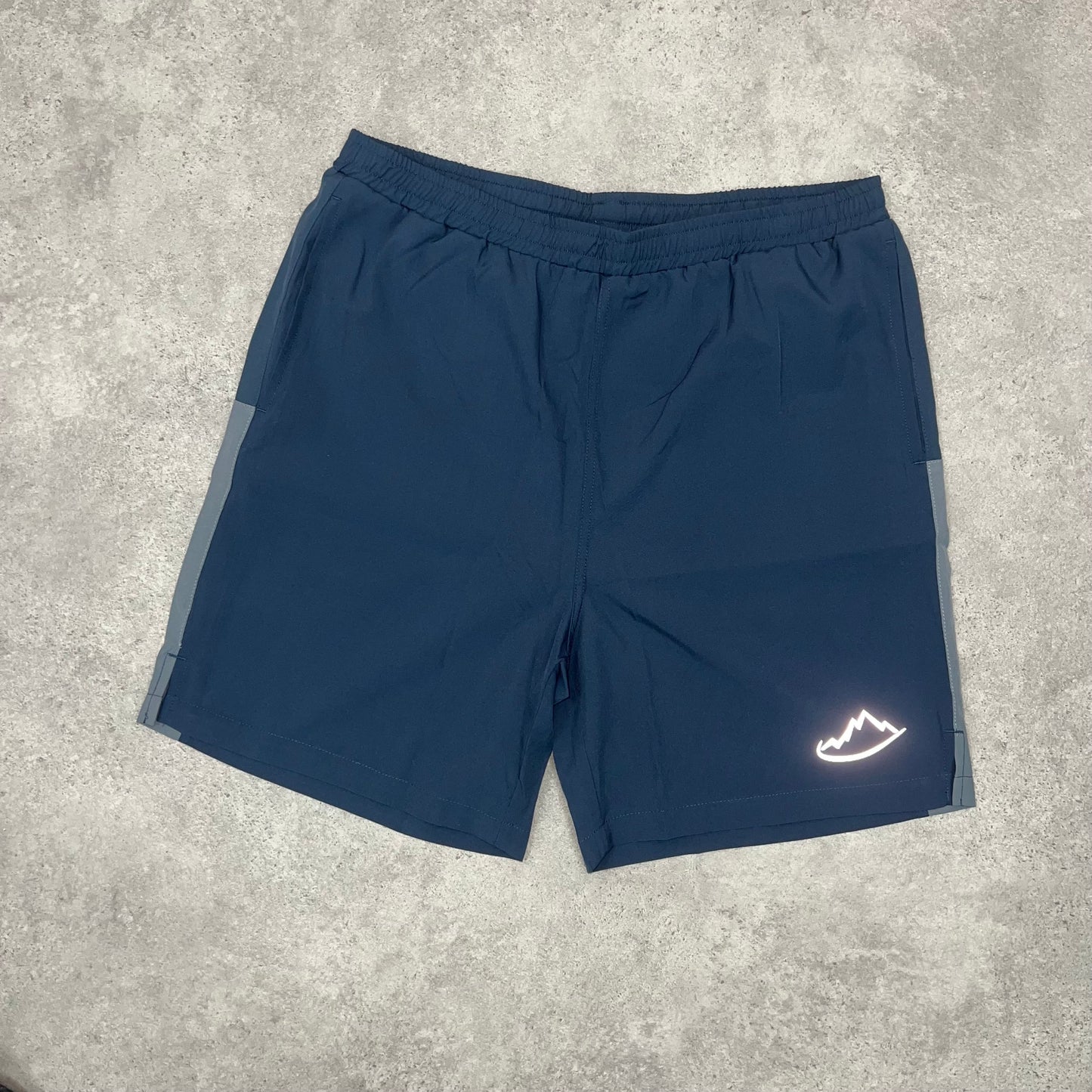 Adapt To Running 2.0 Shorts - Navy/Grey