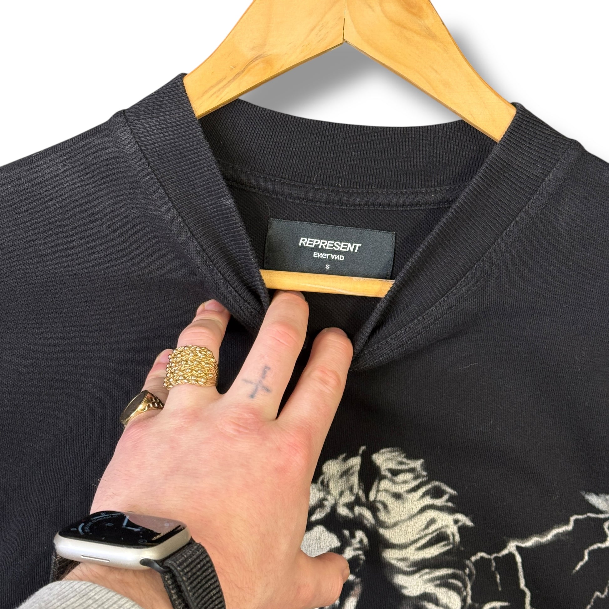 Vintage Represent Graphic T-shirt