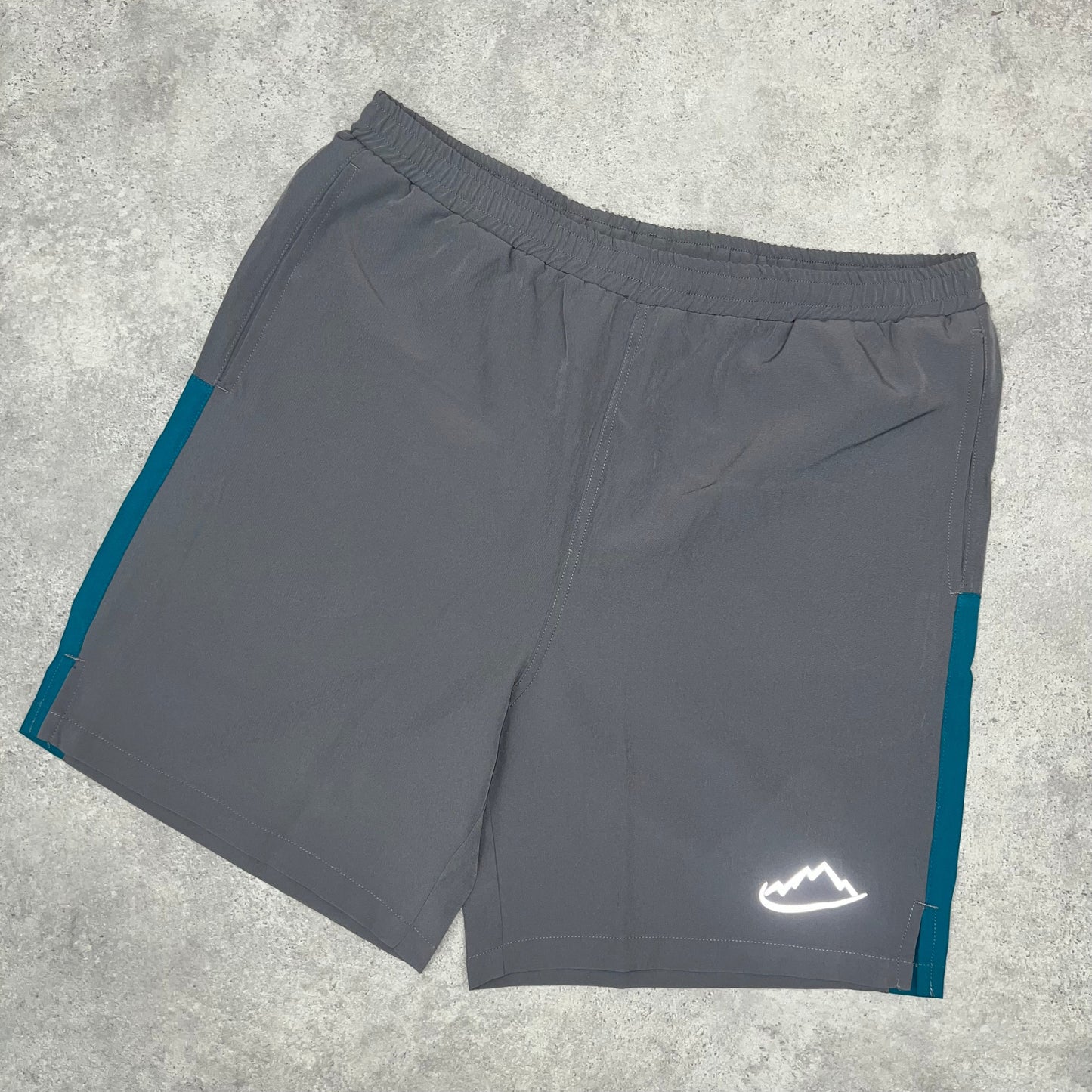 Adapt To Running 2.0 Shorts - Teal/Grey