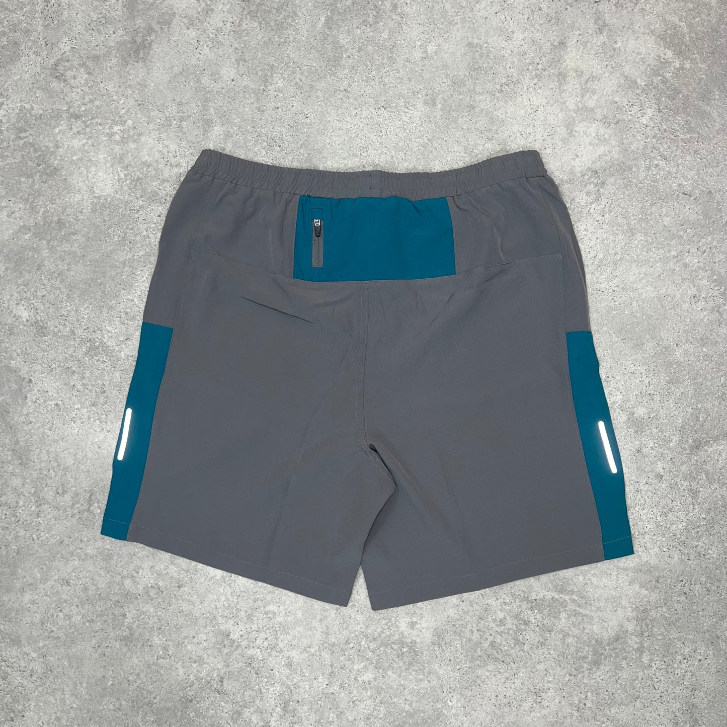 Adapt To Running 2.0 Shorts - Teal/Grey