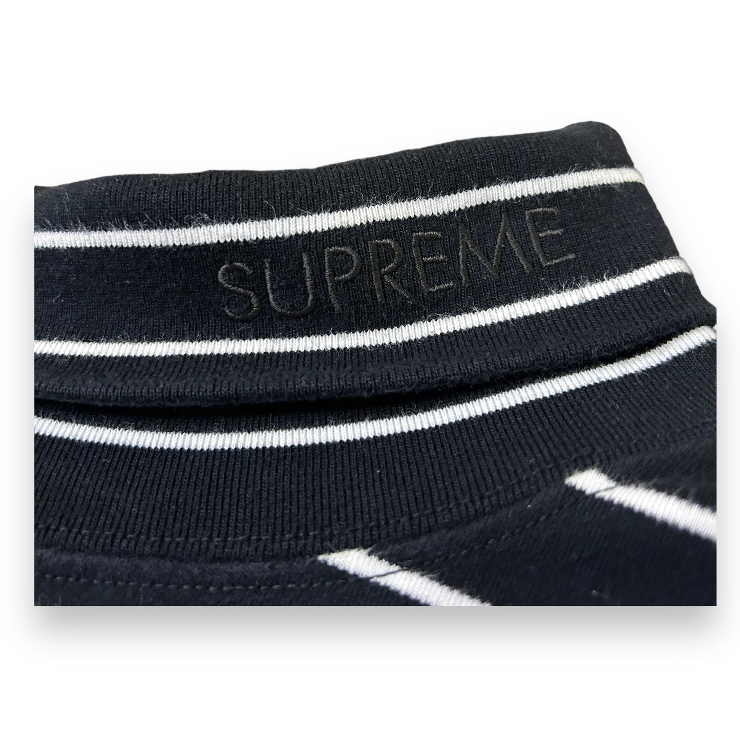 Supreme roll neck, large, striped black & white