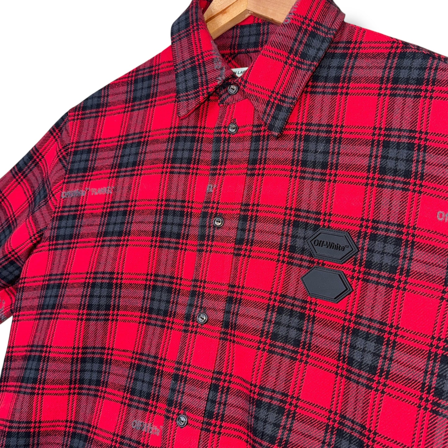 Off White flannel Shirt, small, red black