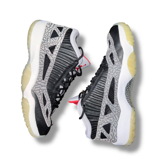 Nike Air Jordan 11 Retro Low, Black Cement, 8UK