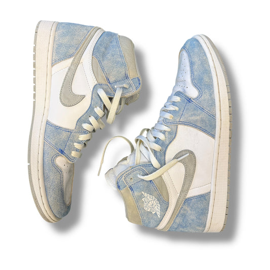 Air Jordan 1 Retro High OG 'Hyper Royal', 10.5uk