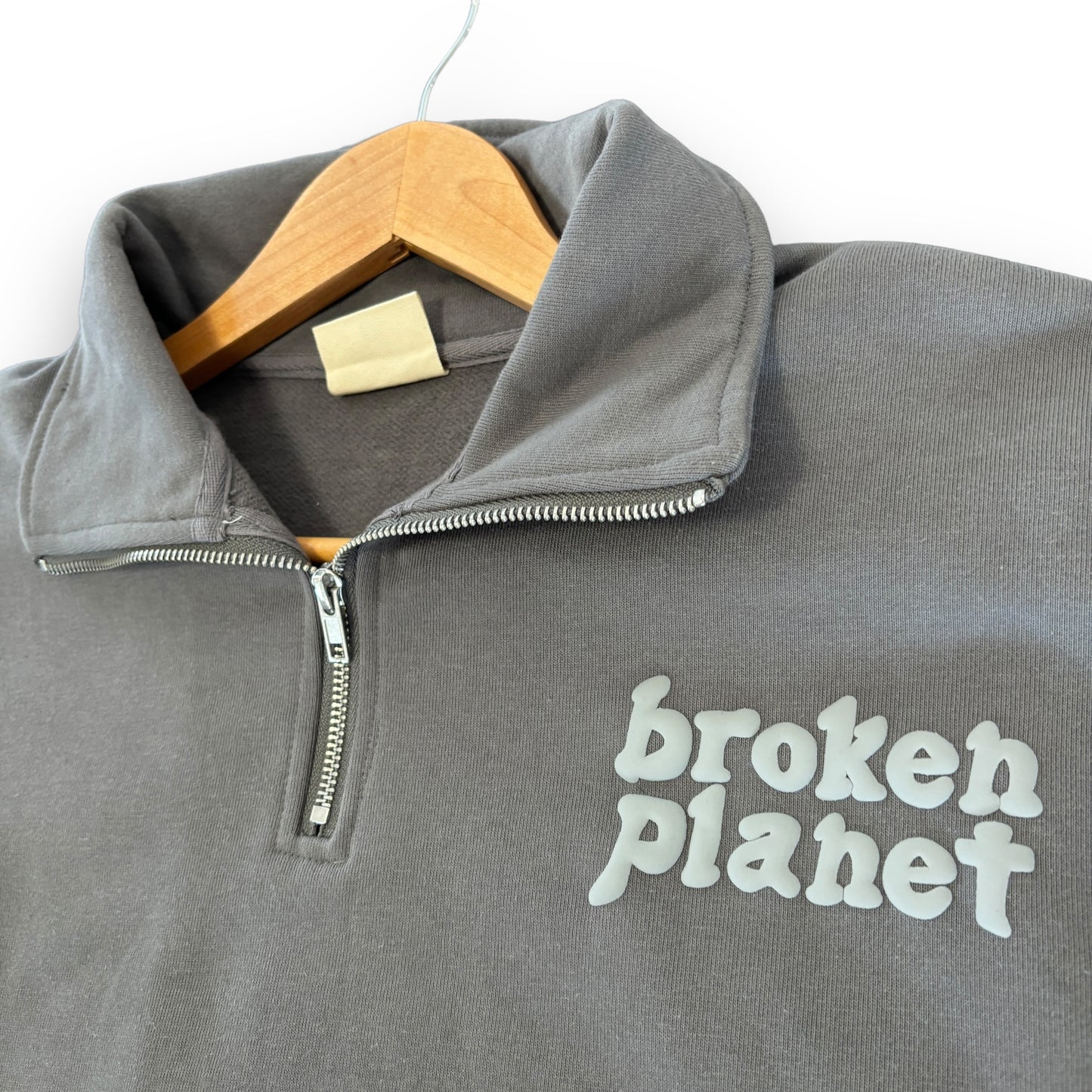 broken planet 1/4 zip/ jumper, xl, grey