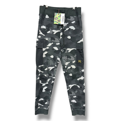 A bathing ape cargo jogger, small relaxed, BNWT, multi