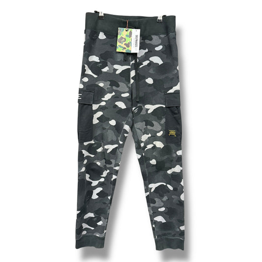 A bathing ape cargo jogger, small relaxed, BNWT, multi