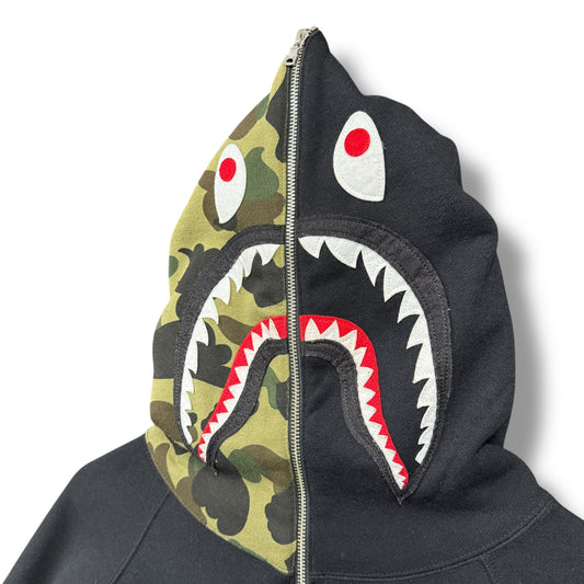 A bathing ape hoodie/ quarter zip, black, medium