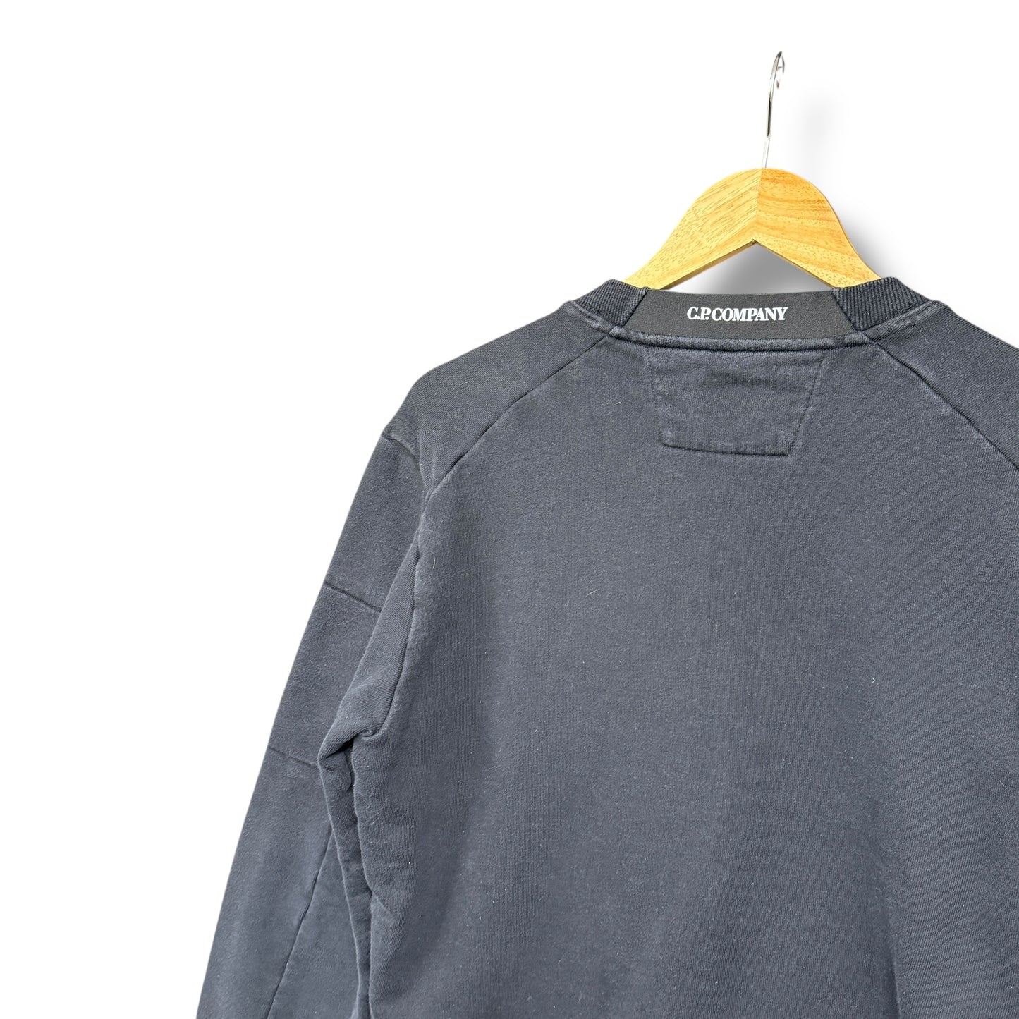 CP company lens jumper, small, black