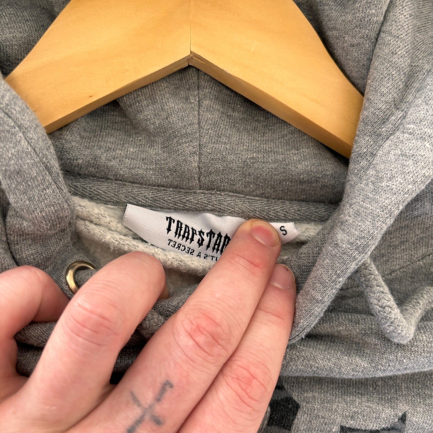 TrapStar hoodie, small, grey multi