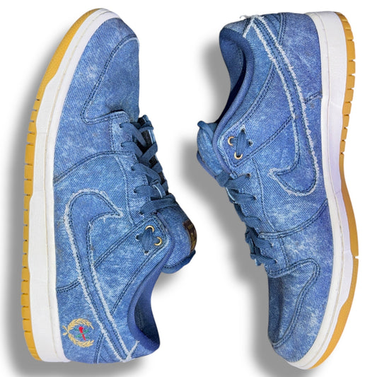 Nike SB Dunk Low Shoes, Blue, Size 9.5 UK