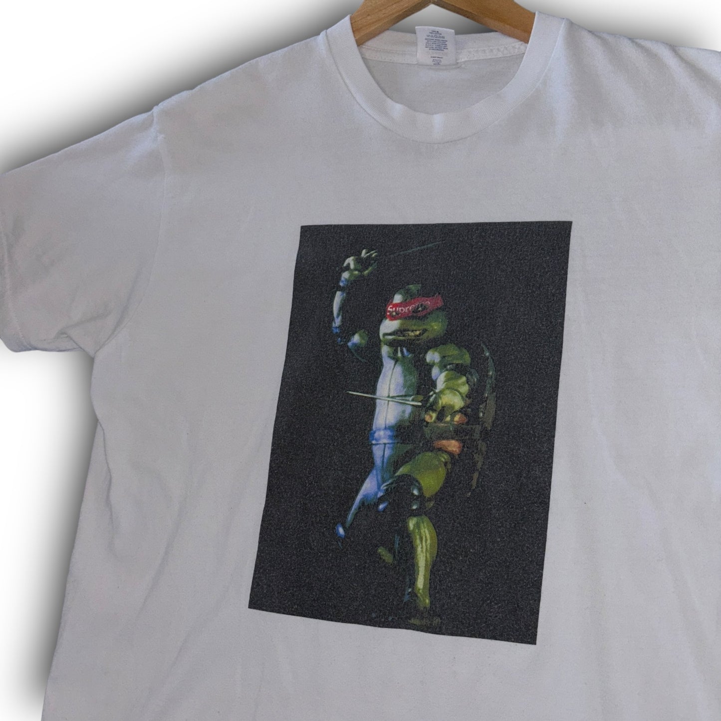 Supreme t-shirt, medium, TMNT graphic print, white