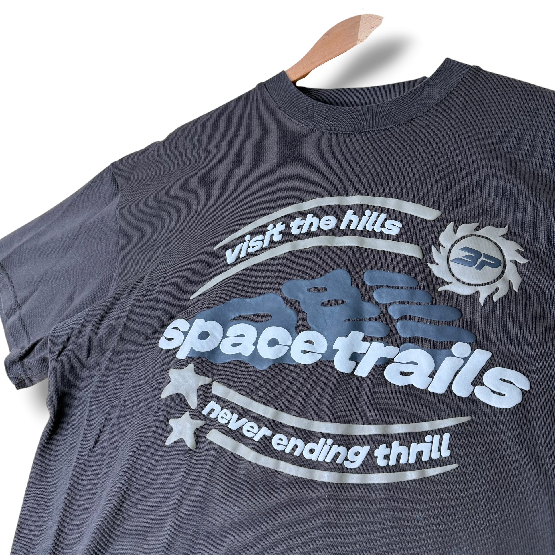 Broken Planet Graphic T-shirt Grey