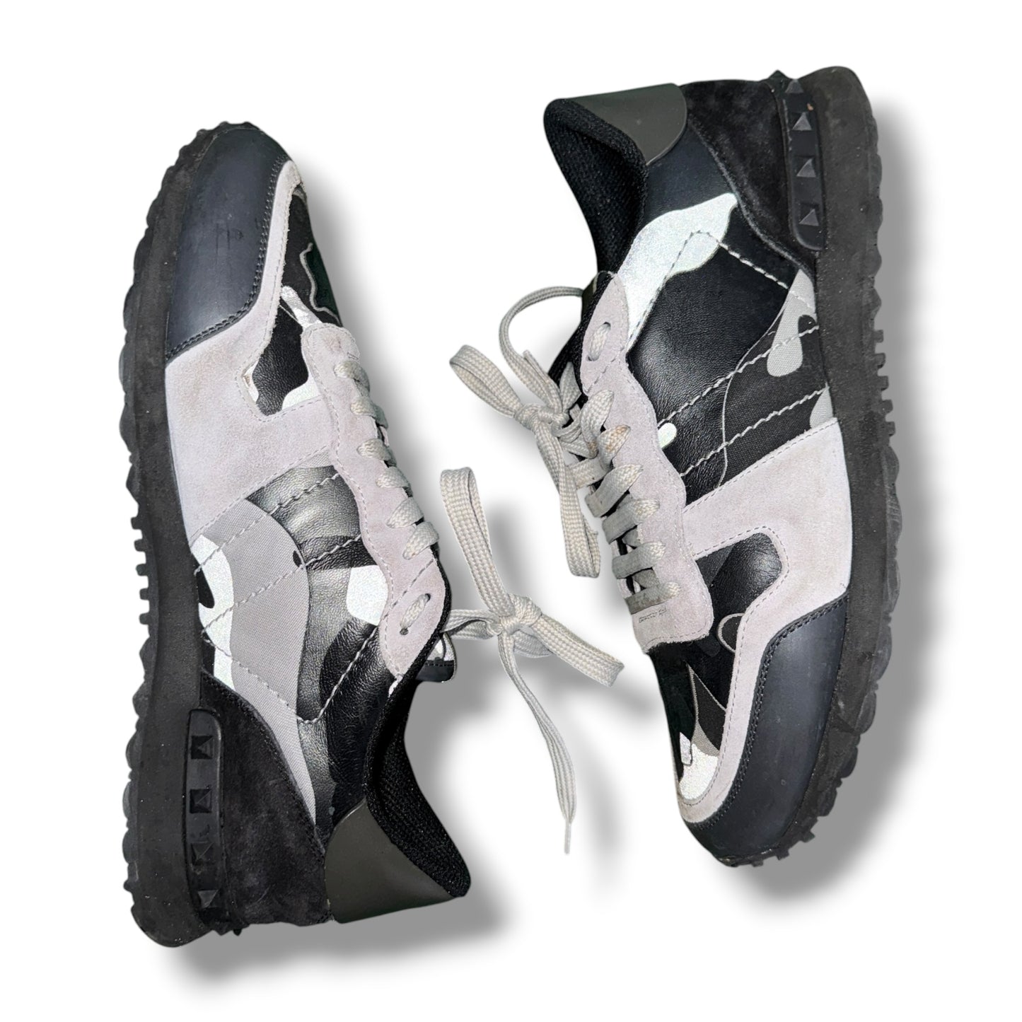 Valentino Garavani Sneakers Black